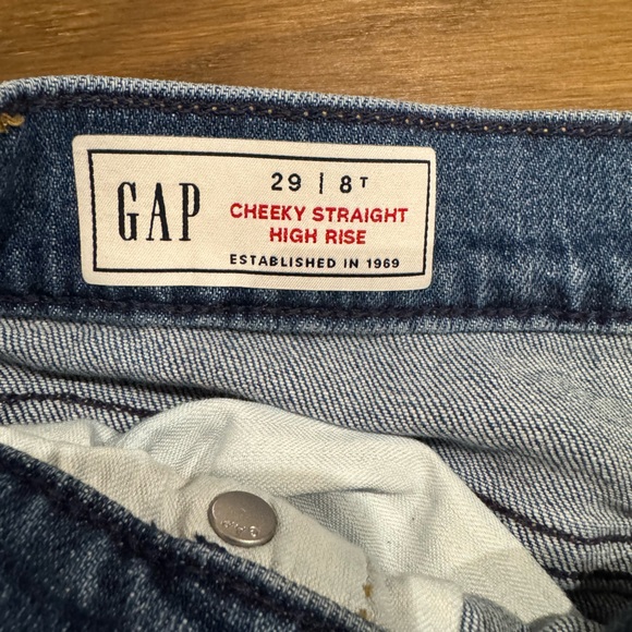 Gap Cheeky Straight High Rise - Picture 3 of 4